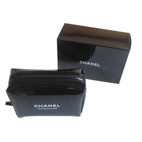 vintage chanel makeup bag|chanel makeup bag vip gift.